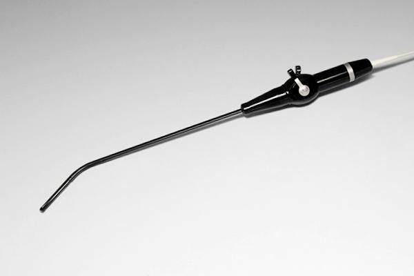 Transductor laparoscópico flexible de 4 vías L44LA